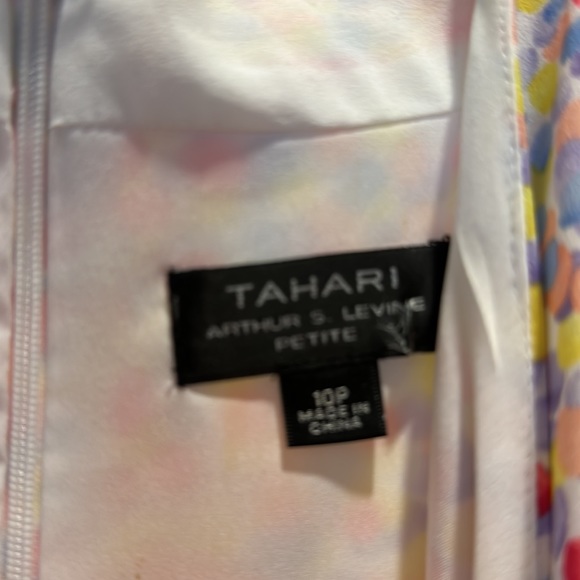 Tahari halter cross front dress | 10P | NWT - Picture 9 of 11